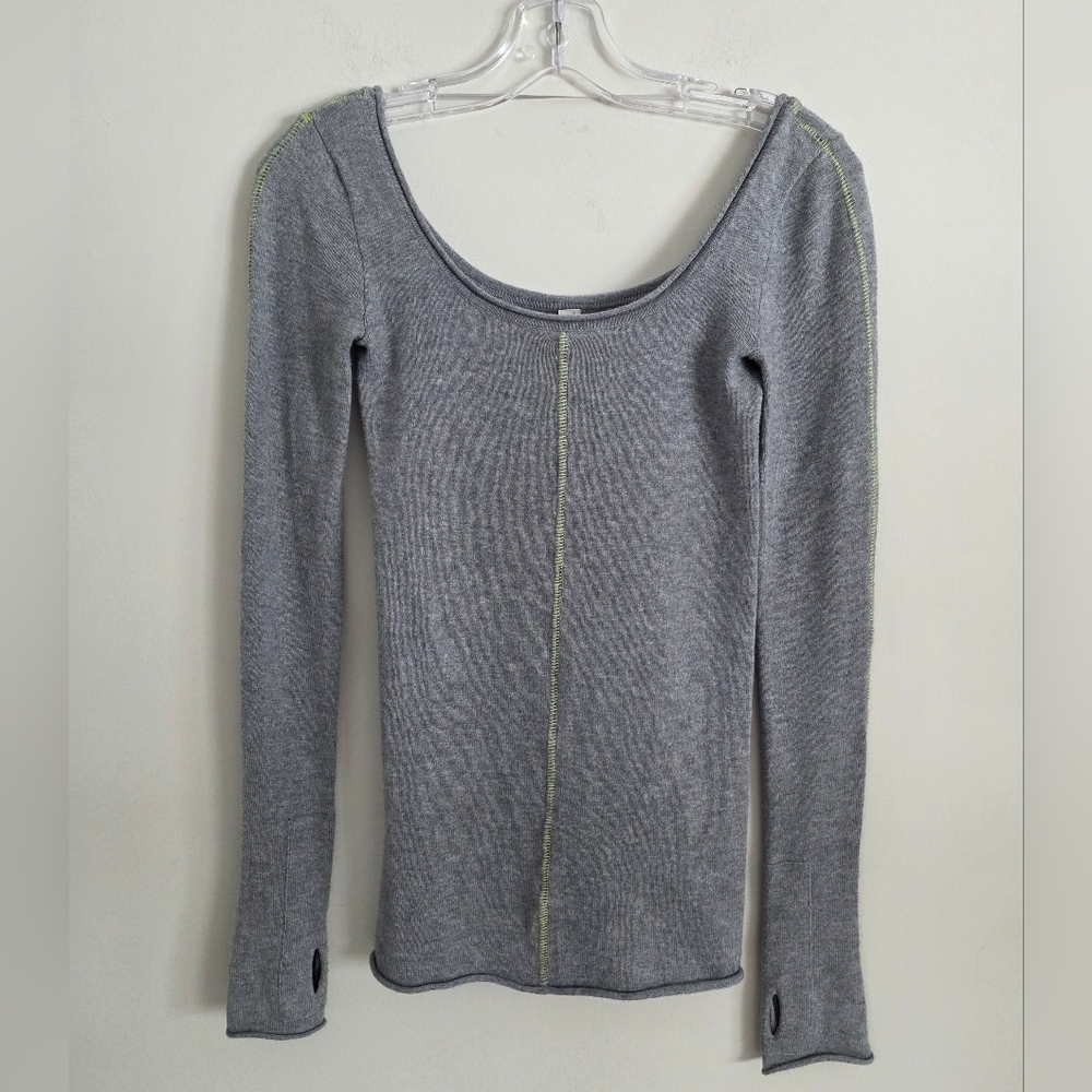 LULULEMON | Sweater Green Contrasting Stitching Gray Sz 4